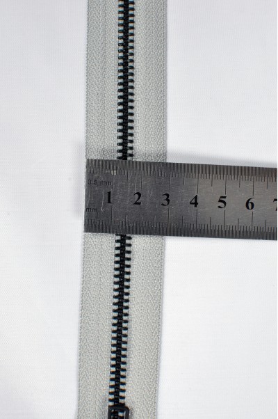 ZIP065 2號拉鏈 成衣單頭拉鏈  黑古銅牙拉鏈款式   密尾拉鏈  不設單獨拉鍊訂購 後面照